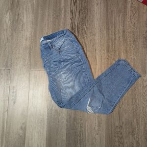 Time and Tru Women's Slim Blue Jeans